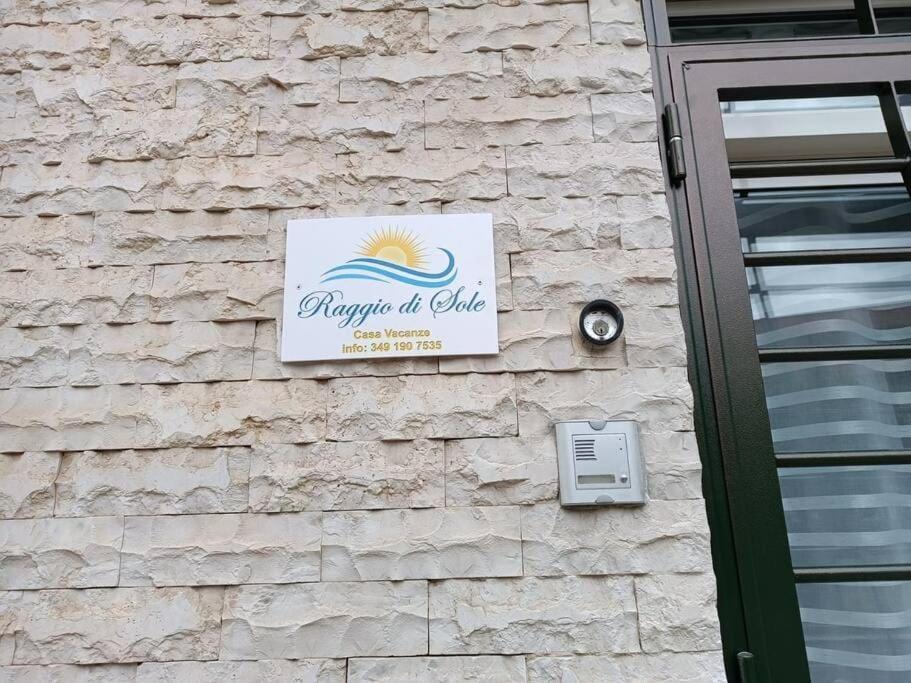 Casa Vacanza Raggio Di Sole Giovinazzo Esterno foto